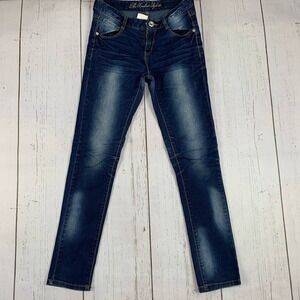 The Ecolier Style 26x26 Low Rise Juniors Faded Jeans Pants Women